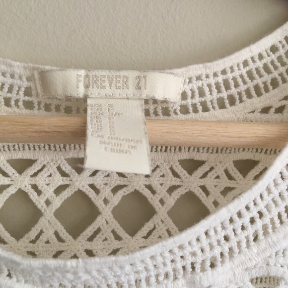 Forever 21 Crochet Crop Cream White Size Small - Picture 3 of 3